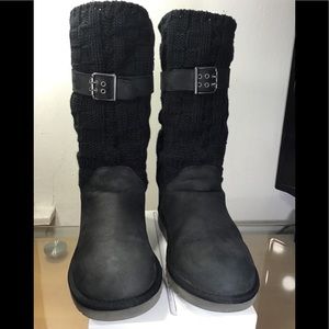 Beautiful UGG Cambridge Knit/Suede Mid-Calf Boots